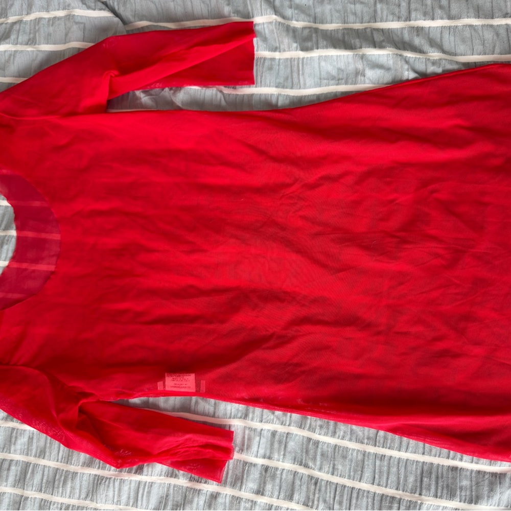 Colorful Designer Tops Bundle - Picture 2 of 8